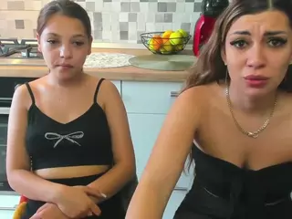 eveeevian's Live Sex Cam Show