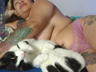 rousse-ellise Live Webcam on CamSoda