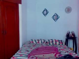marcela-browm Live Webcam on CamSoda