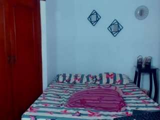  marcela-browm chat room