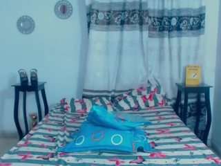  marcela-browm chat room