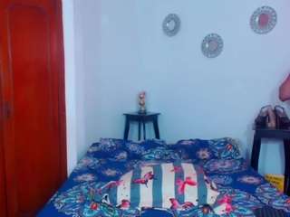 marcela-browm webcam
