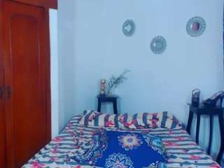 marcela-browm webcam model