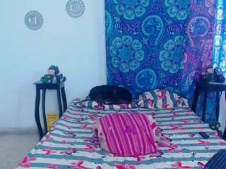 marcela-browm webcam