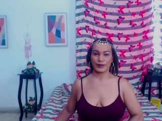 marcela-browm webcam