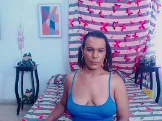 marcela-browm webcam