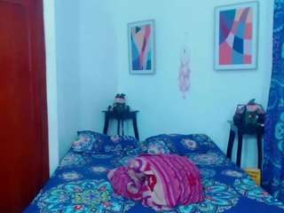le modèle marcela-browm est en webcam porno dans un show sur le site camsoda, il possède les tags suivants: black hair,brown eyes,dirty talk,drinking,muscular,orgasm,smoking,spank,tattoos,tease,big-tits,hd,latin