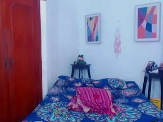 marcela-browm webcam