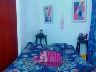 marcela-browm webcam