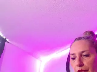 lossexycacha's Live Sex Cam Show