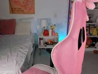 Explore girls webcam shows. Cute sexy Free Cams. 