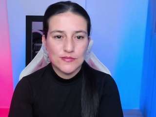 april-johnson Live Webcam on CamSoda