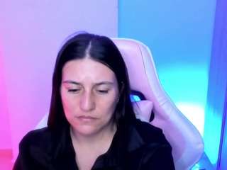 april-johnson Live Webcam on CamSoda