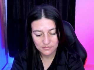 april-johnson live cam preview