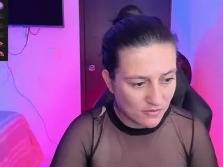 april-johnson's Live Sex Cam Show