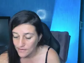 april-johnson's Live Sex Cam Show