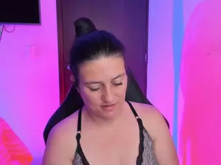 april-johnson's Live Sex Cam Show