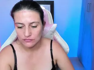 april-johnson's Live Sex Cam Show