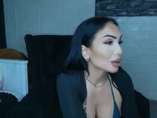 meryemm live cam preview
