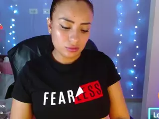 paulinag's Live Sex Cam Show
