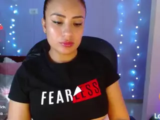 paulinag's Live Sex Cam Show