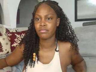 dayanasweet Live Webcam on CamSoda