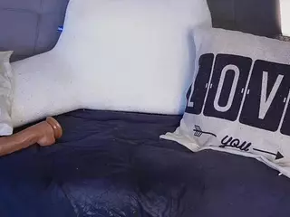 amelia-lov's Live Sex Cam Show