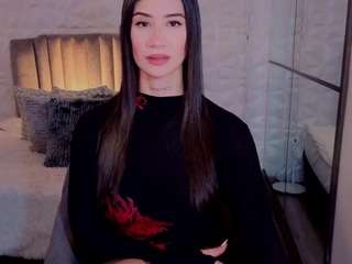 briannasalinas webcam model