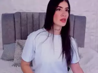 BriannaSalinas's Live Sex Cam Show