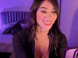 BriannaSalinas's Live Sex Cam Show