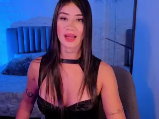 BriannaSalinas's Live Sex Cam Show
