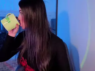 BriannaSalinas's Live Sex Cam Show