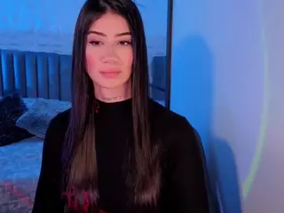 BriannaSalinas's Live Sex Cam Show