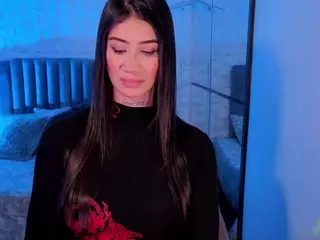 BriannaSalinas's Live Sex Cam Show
