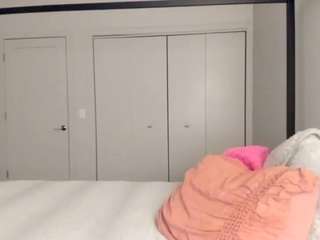 nolababy's CamSoda show and profile