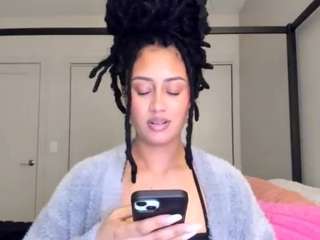 Live webcam model nolababy on Soda Cams