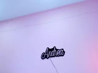 andreacollinns's Live Sex Cam Show