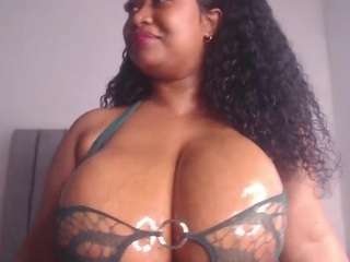 sabrina-mora