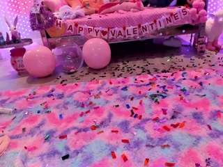 arianina's CamSoda show and profile