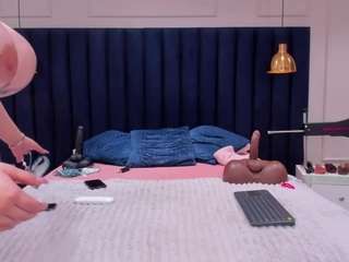 mandybunny Live Webcam on CamSoda