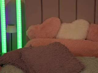 vickysecret live cam profile