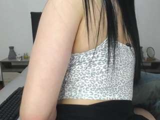 emmilysanderss Live Webcam on CamSoda