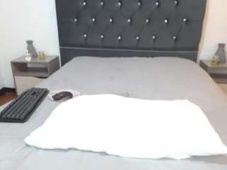 emmilysanderss Live Webcam on CamSoda