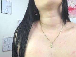 emmilysanderss Live Webcam on CamSoda