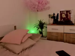 kitty Star's Live Sex Cam Show