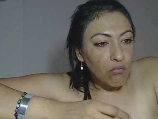 elajuicy camsoda