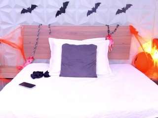 lunaleee from CamSoda is Freechat