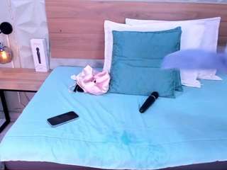 lunaleee live cam profile