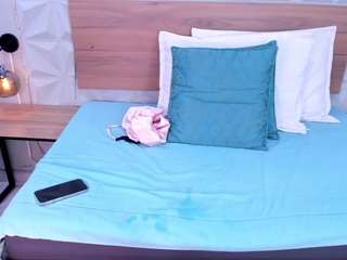 lunaleee live cam profile
