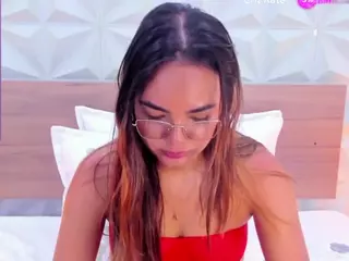 LUNALEEE's Live Sex Cam Show
